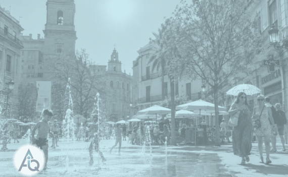 Mensen zoeken verkoeling bij een fontein tijdens een hittegolf in een Europese stad